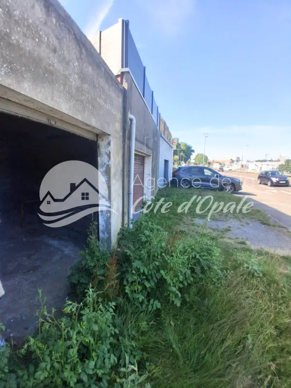 Outreau 62230 – Location parking/box