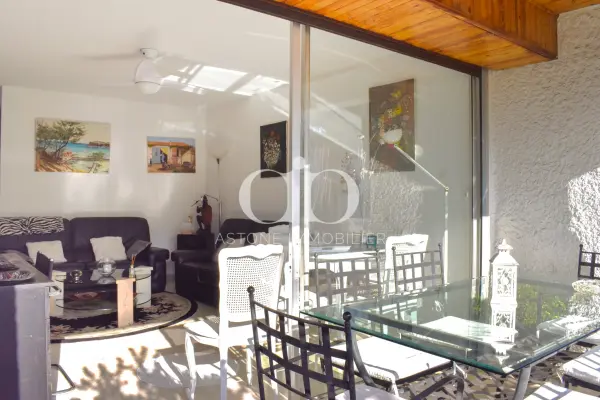 Cassis 13260 – Vente appartement 3&nbsp;pièces 1&nbsp;chambre