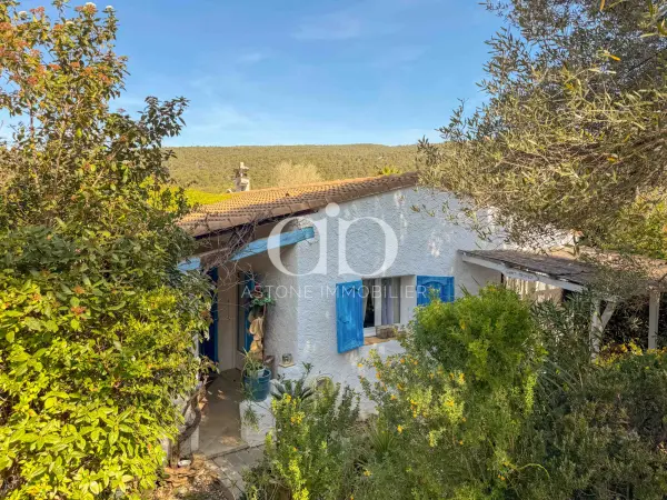Ceyreste 13600 – Vente maison/villa 5&nbsp;pièces 3&nbsp;chambres