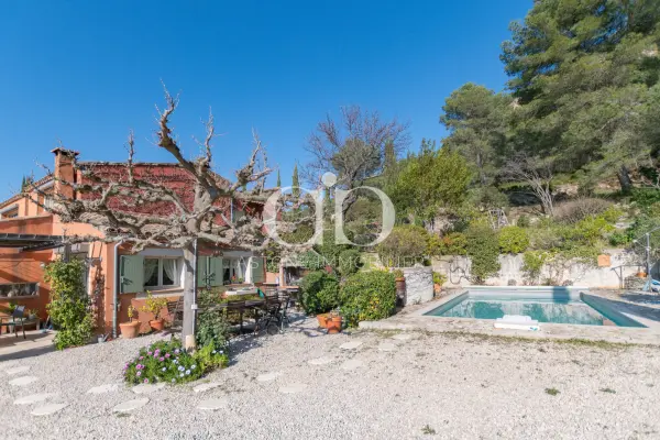 Cassis 13260 – Vente de prestige maison/villa 6&nbsp;pièces 5&nbsp;chambres