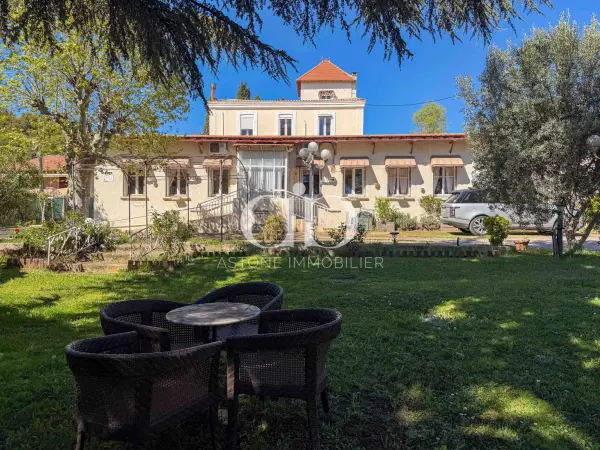 Plan-de-Cuques 13380 – Vente maison/villa 25&nbsp;pièces 15&nbsp;chambres