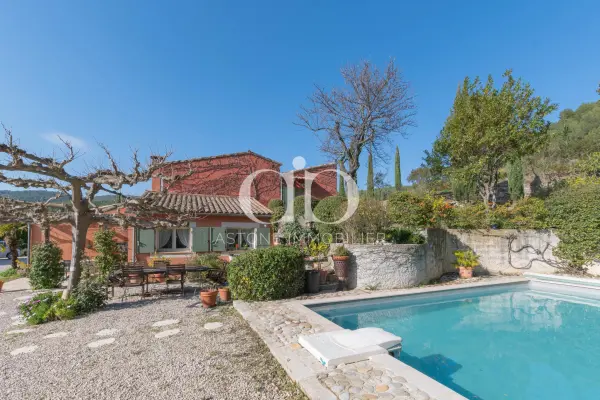 Cassis 13260 – Vente de prestige maison/villa 6&nbsp;pièces 5&nbsp;chambres