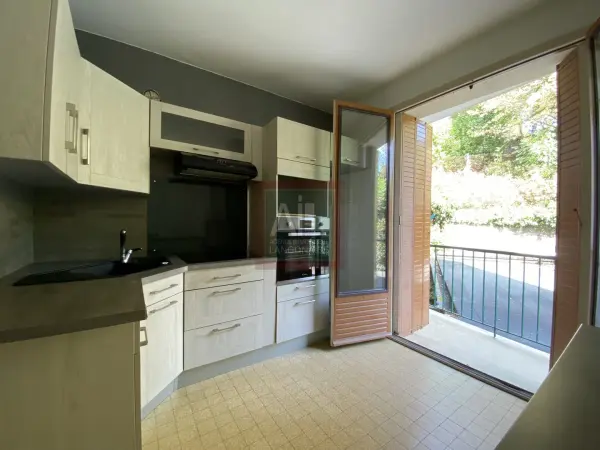Langogne 48300 – Vente appartement 4&nbsp;pièces 3&nbsp;chambres