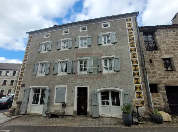 Châteauneuf-de-Randon 48170 – Vente maison/villa 6&nbsp;pièces 4&nbsp;chambres