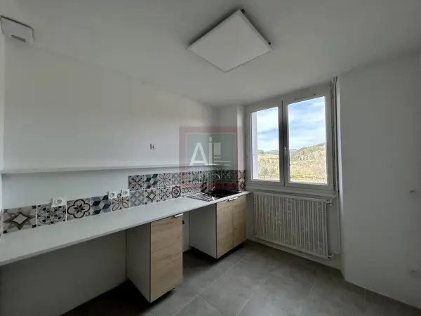 Langogne 48300 – Vente appartement 4&nbsp;pièces 3&nbsp;chambres