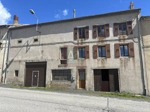 Pradelles 43420 – Vente maison/villa 5&nbsp;pièces 4&nbsp;chambres