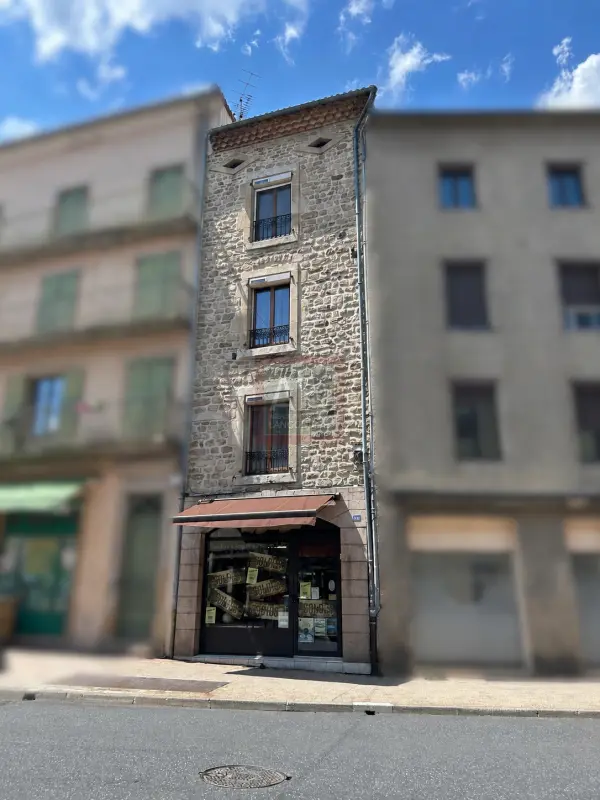 Langogne 48300 – Vente immeuble 2&nbsp;chambres