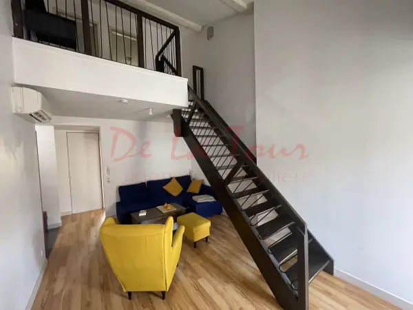 Marseille 13002 – Location appartement 4&nbsp;pièces 3&nbsp;chambres