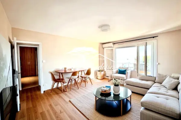 La Londe-les-Maures 83250 – Vente appartement 3&nbsp;pièces 2&nbsp;chambres