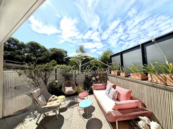 La Londe-les-Maures 83250 – Vente appartement 4&nbsp;pièces 3&nbsp;chambres