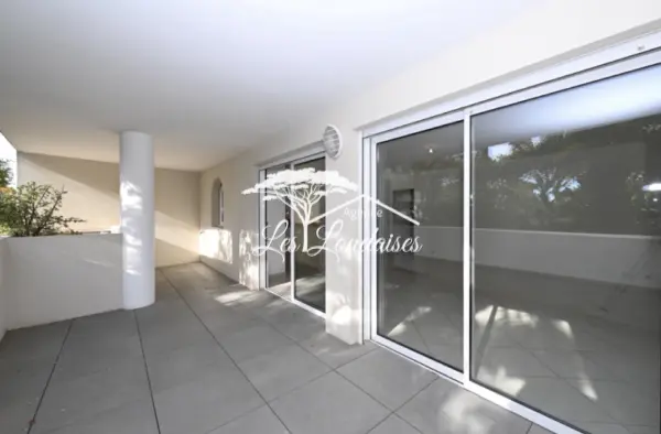 La Londe-les-Maures 83250 – Vente appartement 3&nbsp;pièces 2&nbsp;chambres