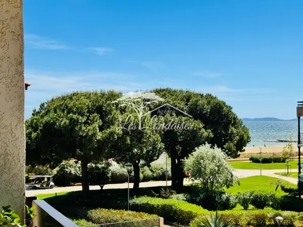 La Londe-les-Maures 83250 – Vente appartement 3&nbsp;pièces 1&nbsp;chambre