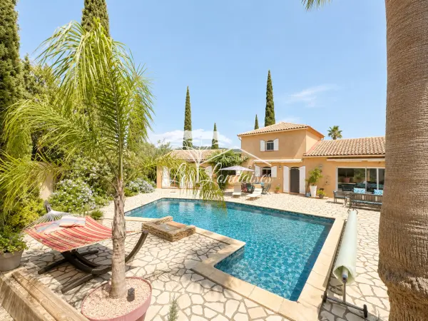 La Londe-les-Maures 83250 – Vente maison/villa 5&nbsp;pièces 4&nbsp;chambres