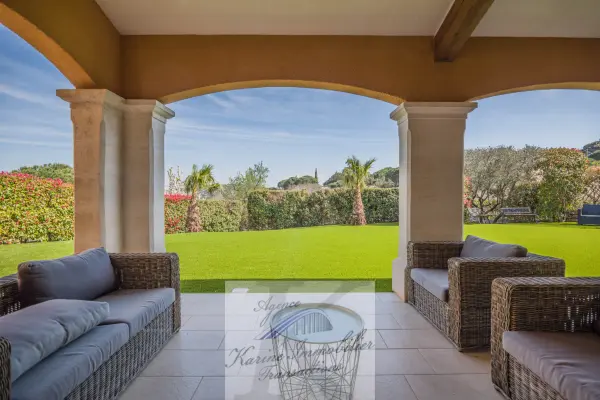 Sainte-Maxime 83120 – Vente maison/villa 8&nbsp;pièces 6&nbsp;chambres