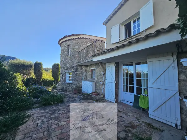 Le Plan-de-la-Tour 83120 – Vente maison/villa 3&nbsp;pièces 2&nbsp;chambres