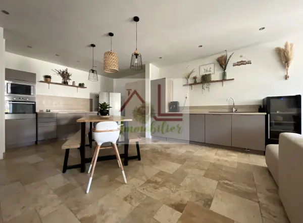 Berrias-et-Casteljau 07460 – Vente maison/villa 9&nbsp;pièces 5&nbsp;chambres