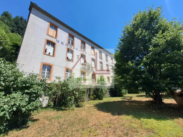 Villefort 48800 – Vente appartement 10&nbsp;pièces 5&nbsp;chambres