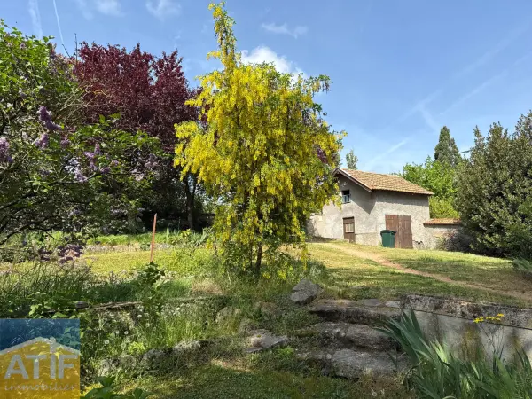 Saint-Germain-Laval 42260 – Vente maison/villa 8&nbsp;pièces 7&nbsp;chambres