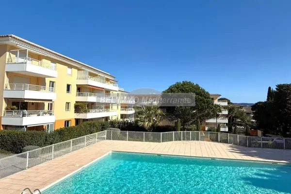 Cavalaire-sur-Mer 83240 – Vente appartement 3&nbsp;pièces 2&nbsp;chambres