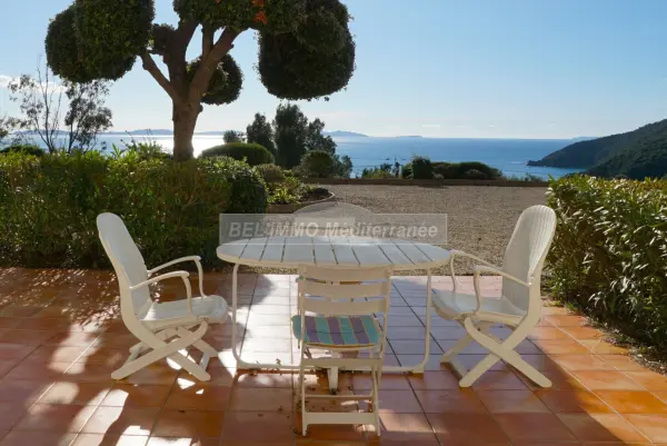 Cavalaire-sur-Mer 83240 – Vente appartement 3&nbsp;pièces 2&nbsp;chambres