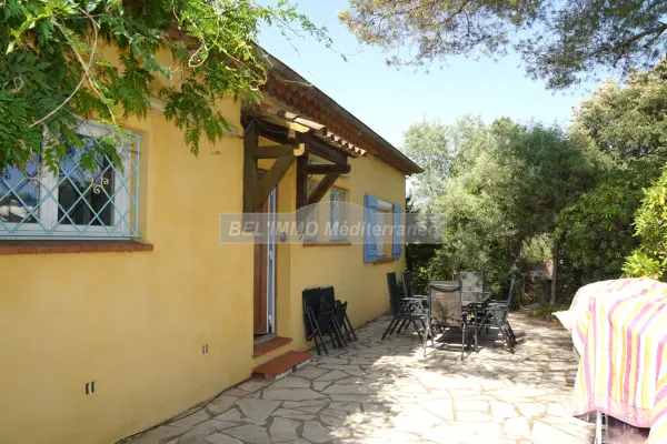 Cavalaire-sur-Mer 83240 – Vente maison/villa 7&nbsp;pièces 5&nbsp;chambres