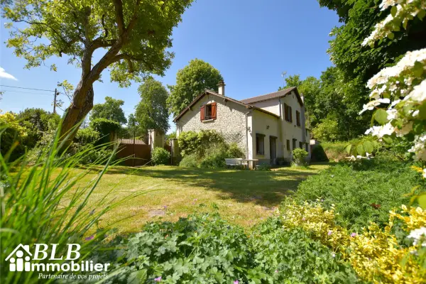 Les Essarts-le-Roi 78690 – Vente maison/villa 10&nbsp;pièces 8&nbsp;chambres