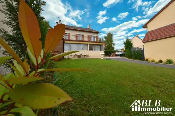 Les Essarts-le-Roi 78690 – Vente maison/villa 8&nbsp;pièces 5&nbsp;chambres