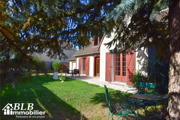 Les Essarts-le-Roi 78690 – Vente maison/villa 5&nbsp;pièces 4&nbsp;chambres