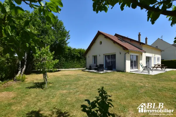 Les Essarts-le-Roi 78690 – Vente maison/villa 6&nbsp;pièces 3&nbsp;chambres