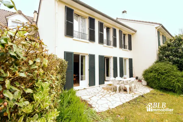 Maurepas 78310 – Vente maison/villa 7&nbsp;pièces 5&nbsp;chambres