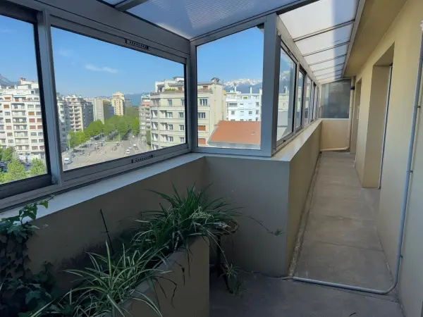 Grenoble 38100 – Vente appartement 4&nbsp;pièces 3&nbsp;chambres