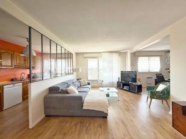 Lyon 69005 – Vente appartement 4&nbsp;pièces 2&nbsp;chambres