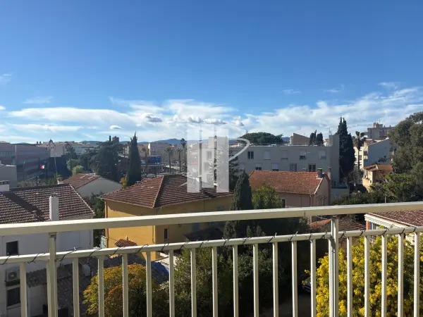 Saint-Raphaël 83700 – Vente appartement 3&nbsp;pièces 2&nbsp;chambres