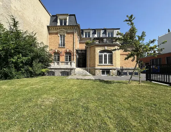 Reims 51100 – Vente appartement 8&nbsp;pièces 4&nbsp;chambres