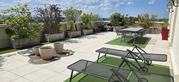 Reims 51100 – Vente appartement 5&nbsp;pièces 3&nbsp;chambres