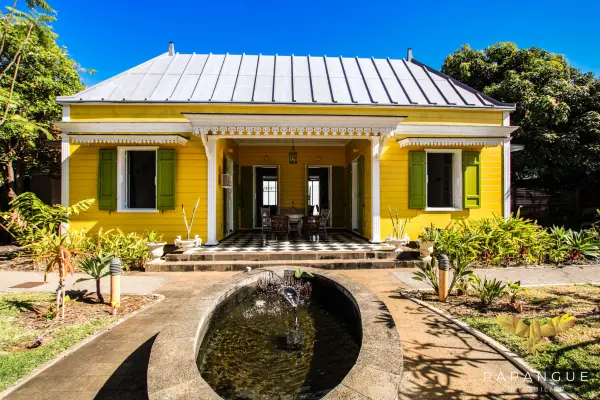 Saint-Denis 97400 – Vente de prestige maison/villa 11&nbsp;pièces 4&nbsp;chambres