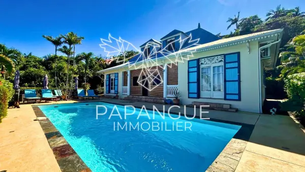 Petite-Île 97429 – Vente maison/villa 10&nbsp;pièces 8&nbsp;chambres