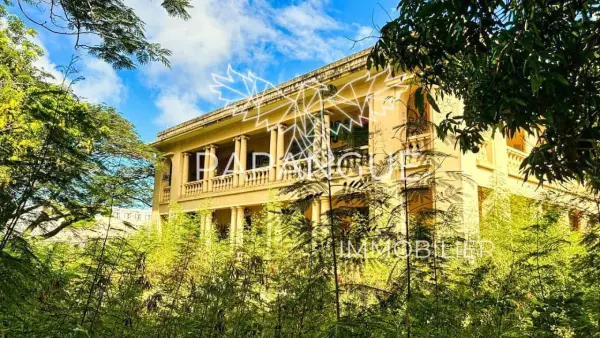 Saint-Denis 97400 – Vente de prestige maison/villa 11&nbsp;pièces 7&nbsp;chambres