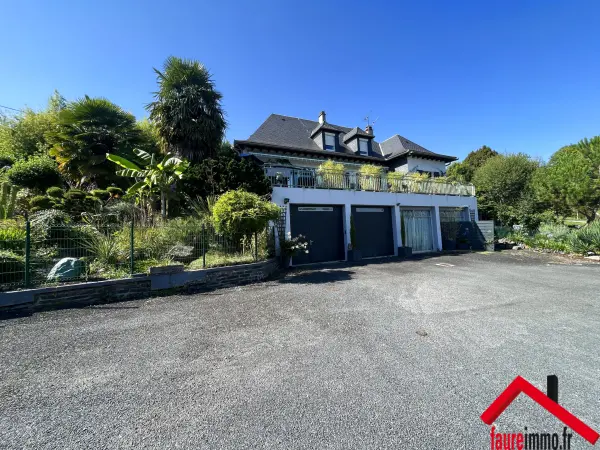 Vignols 19130 – Vente maison/villa 8&nbsp;pièces 4&nbsp;chambres