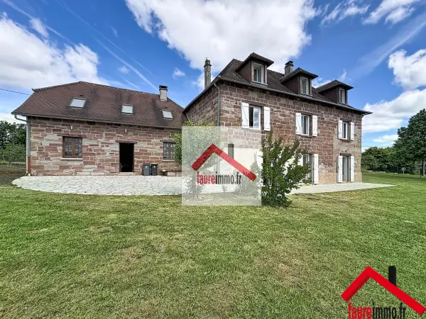 Saint-Aulaire 19130 – Vente maison/villa 15&nbsp;pièces 10&nbsp;chambres