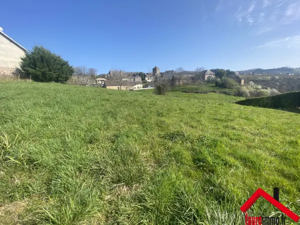 Voutezac 19130 – Vente terrain