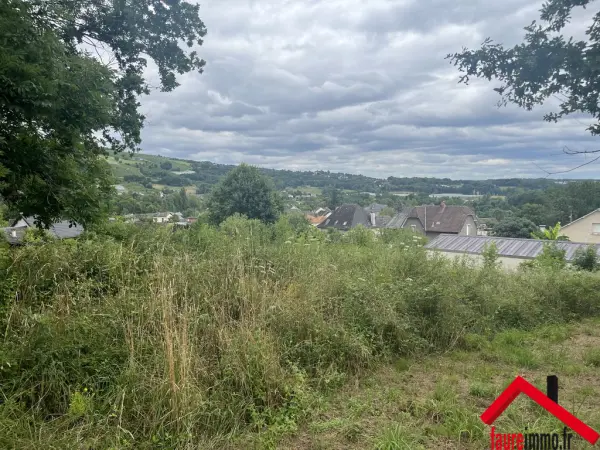 Voutezac 19130 – Vente terrain 1&nbsp;pièce