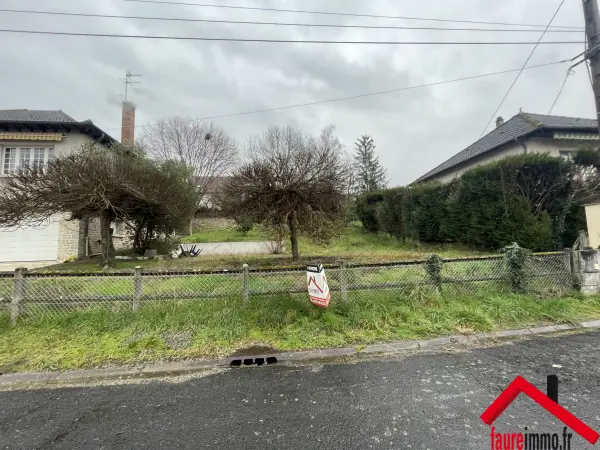 Objat 19130 – Vente terrain