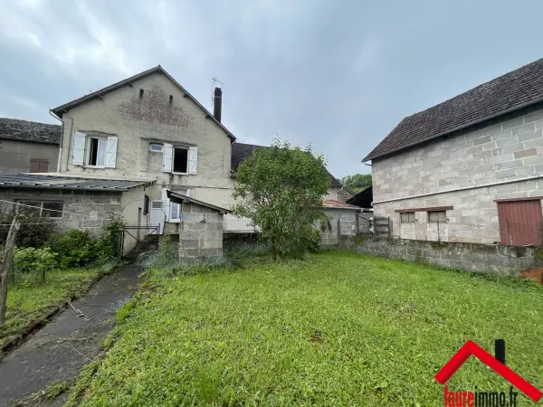 Saint-Aulaire 19130 – Vente maison/villa 6&nbsp;pièces 4&nbsp;chambres