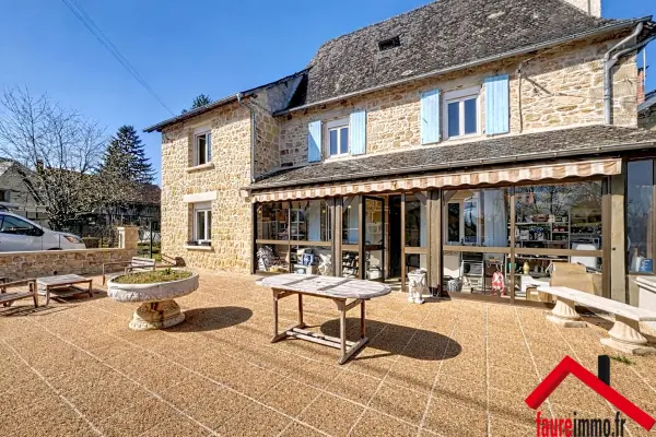 Pazayac 24120 – Location maison/villa 6&nbsp;pièces 3&nbsp;chambres