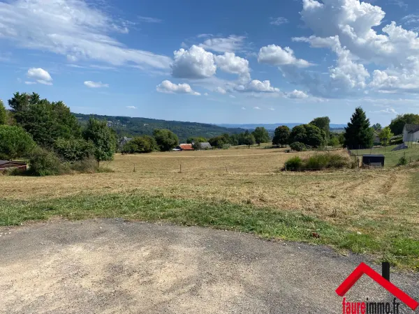 Donzenac 19270 – Vente terrain