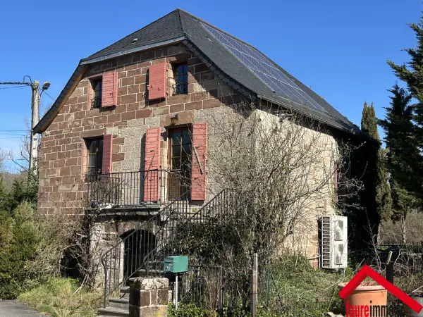 Saint-Pantaléon-de-Larche 19600 – Vente maison/villa 6&nbsp;pièces 3&nbsp;chambres