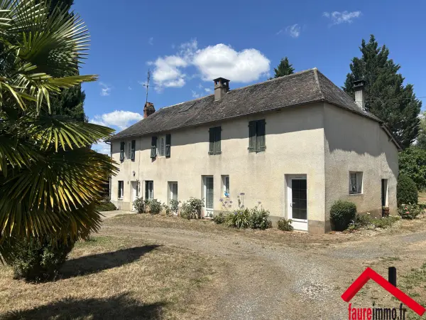 Mansac 19520 – Vente maison/villa 6&nbsp;pièces 4&nbsp;chambres
