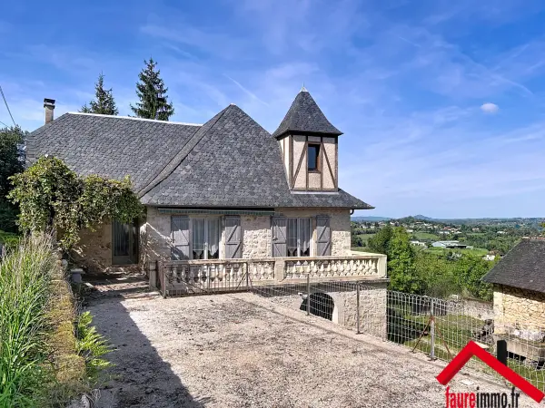 Saint-Cernin-de-Larche 19600 – Vente maison/villa 6&nbsp;pièces 4&nbsp;chambres