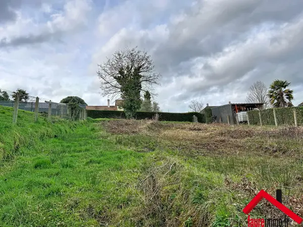La Feuillade 24120 – Vente terrain